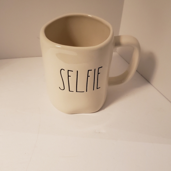Last one Rae Dunn "Selfie" white coffee mug New - Picture 6 of 6